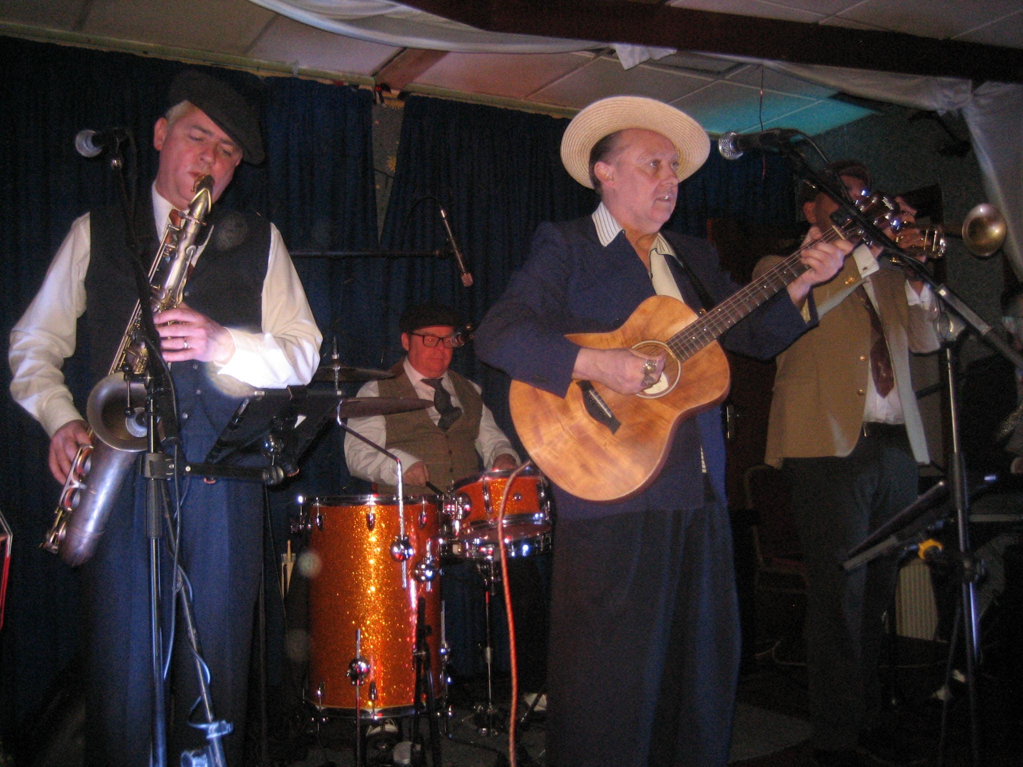 Hotcha Paul & the Head Honchos